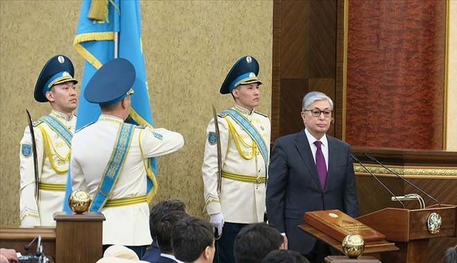 Kazakistan da seçimleri Tokayev açık ara kazandı